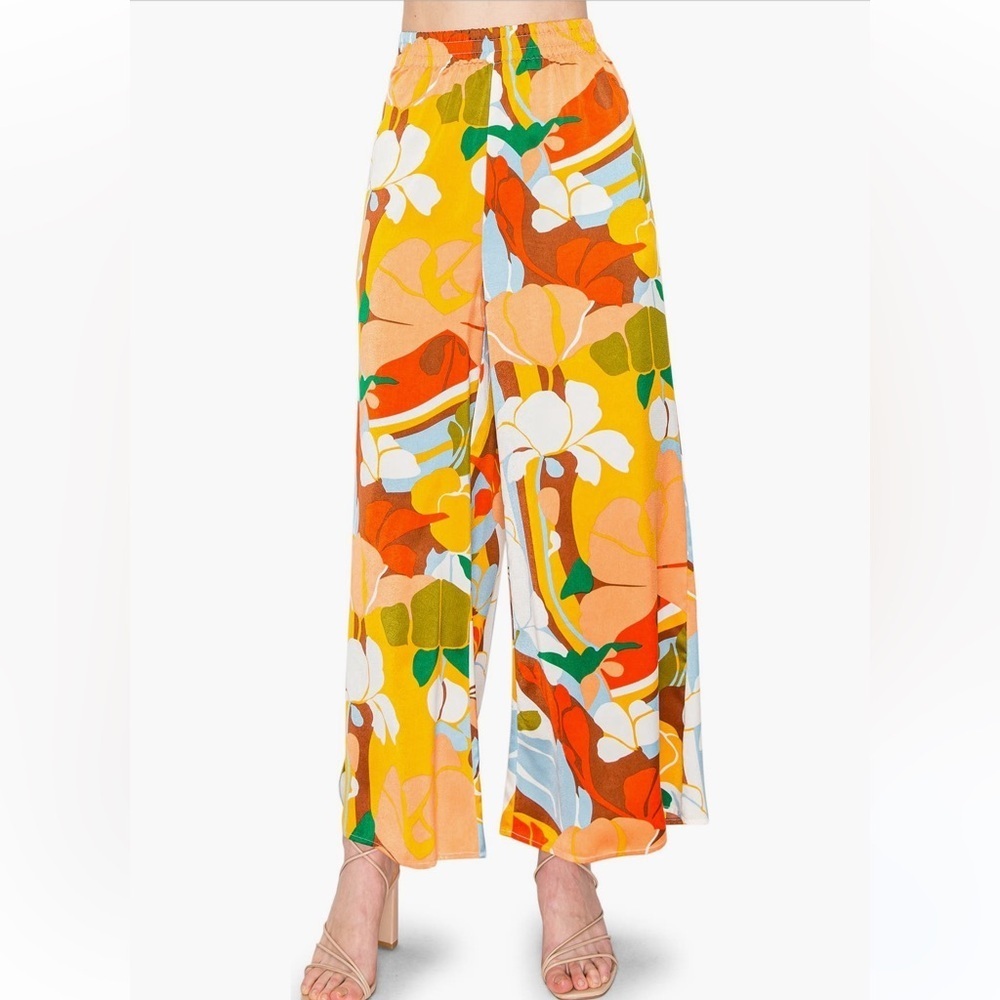 Like new! MELLODAY Soft Wide Leg Pull-On Satin Pants - Color: TROPICAL MULTI